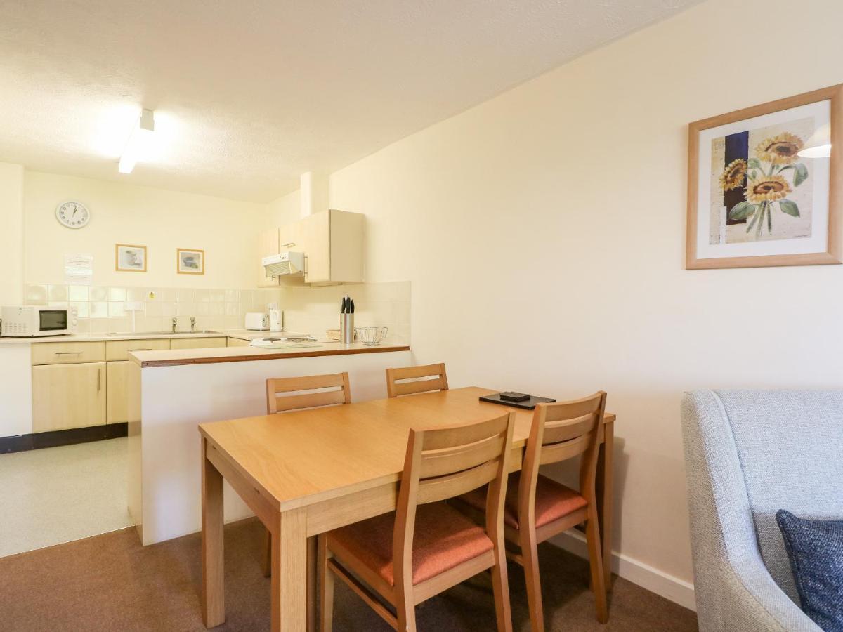 Flat 33 - Marine Court Villa ลิตเติลแฮมป์ตัน ภายนอก รูปภาพ